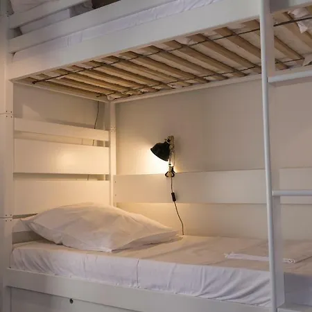 Hostel Ciri Biri Bela Boutique *