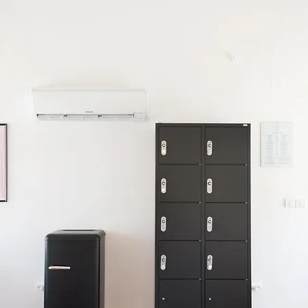 Ciri Biri Bela Boutique Хостел *