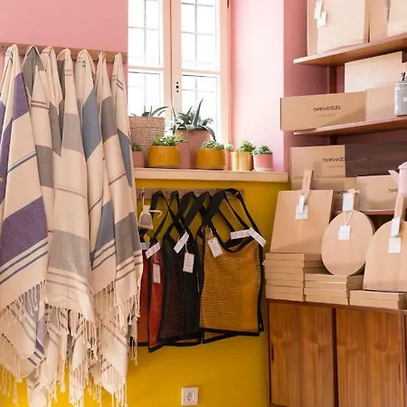 Хостел Ciri Biri Bela Boutique