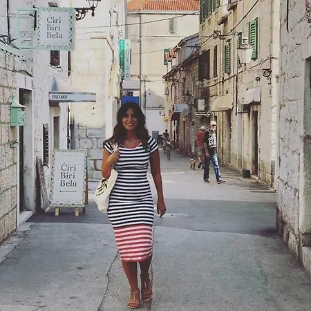 Auberge de jeunesse ćiri Biri Bela Boutique *
