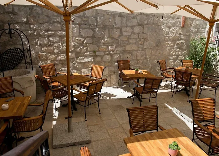 Ciri Biri Bela Boutique Ostello