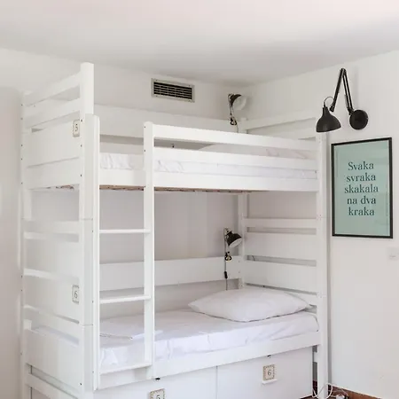 Ciri Biri Bela Boutique Hostel