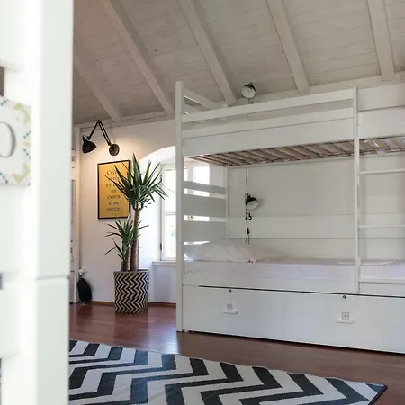 Ciri Biri Bela Boutique Hostel Split