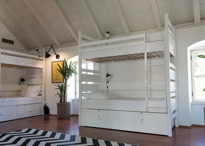 Hostel Ciri Biri Bela Boutique *