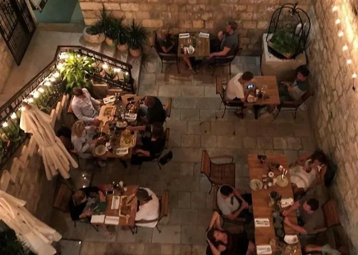 Hostel Ciri Biri Bela Boutique Split